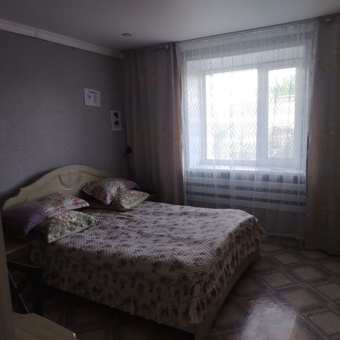 Продам квартиру в 2-х квартирном доме