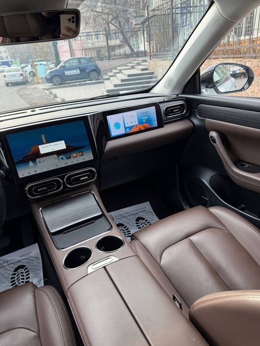 LeapMotor C11 Smart электро 502 км