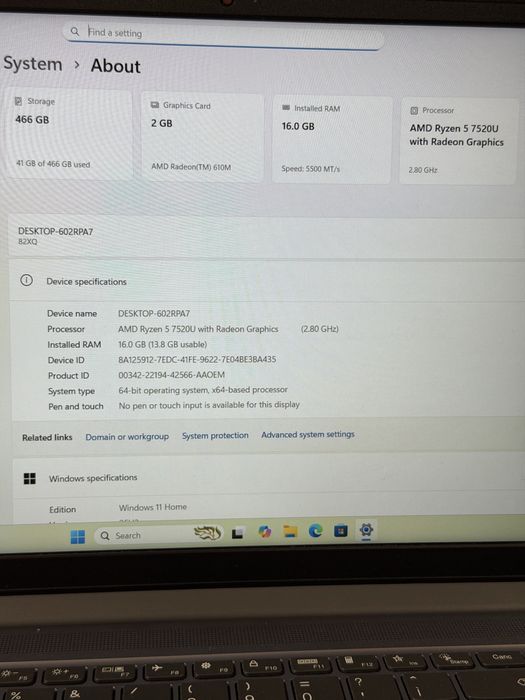 Laptop LENOVO IdeaPad 1 15" 15ALC7 - AMD Ryzen 5 5500 SSD 512GB/8gb Ram - Garantie !!!