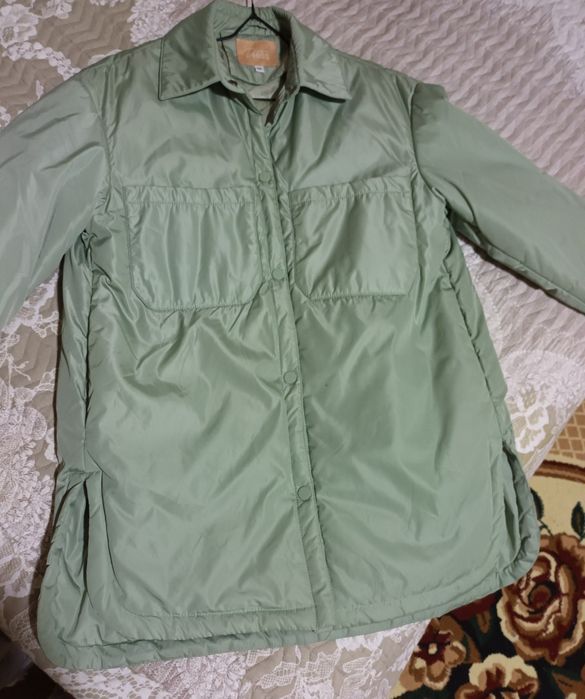 Куртка янгги кийилмаган