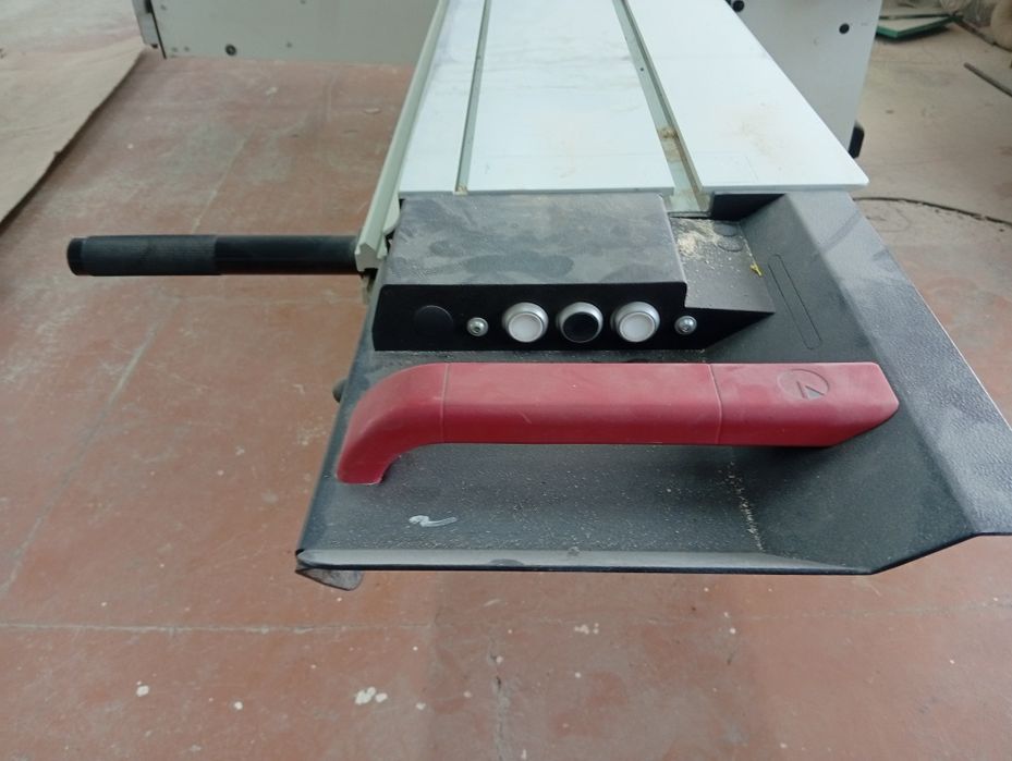 Станок форматно-раскроечный