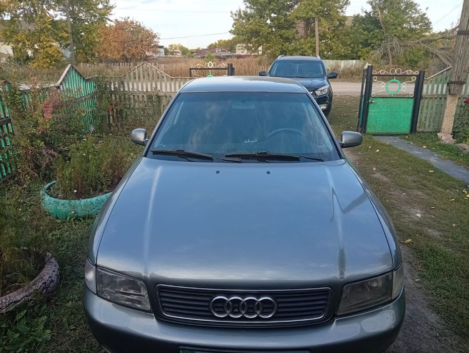 Продам автомобиль А4