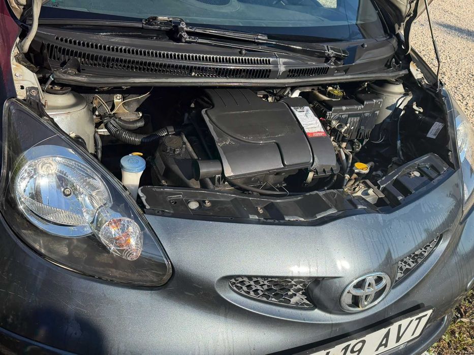 Toyota Aygo AB1 benzina, 5 uși, 2006 – economică, ideală pentru oraș