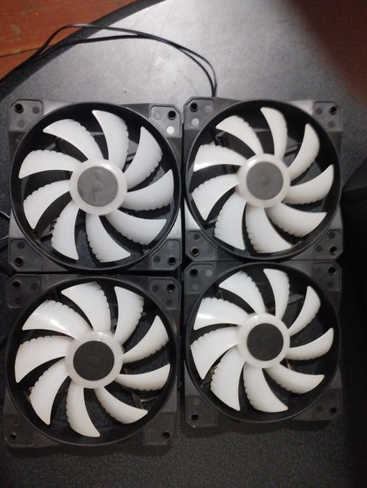 Кулера для ПК с подстветкой molex