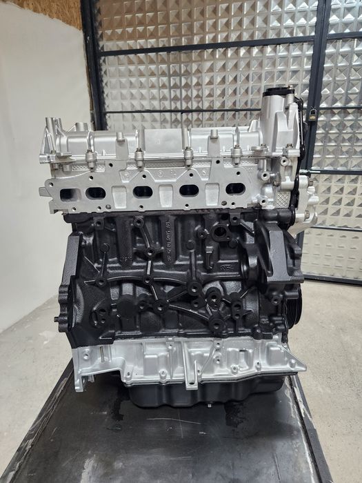Vand motor recondiționat 2.0 ecoblue ford tranzit
