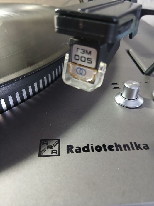 Катушечный магнитофон