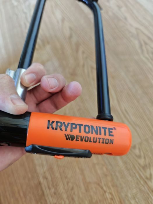 Чисто нови катинар kryptonite evolution