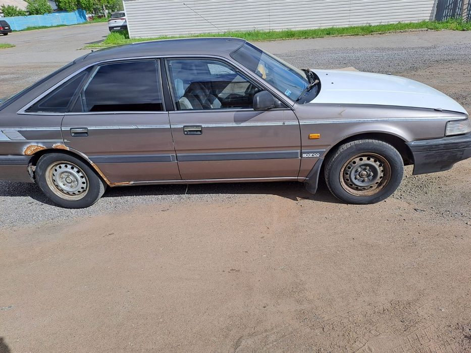 Продам автомобилей Мазда