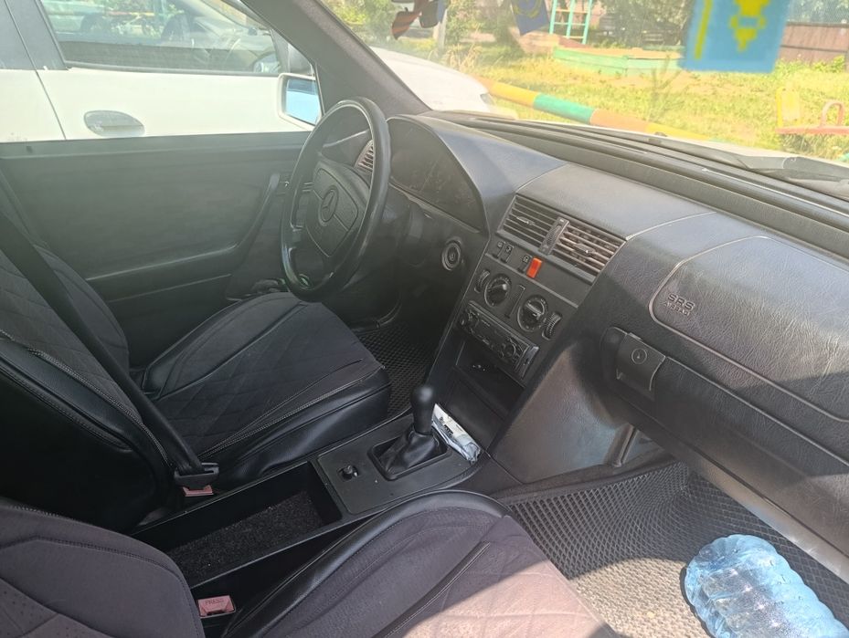 Продам Мерседес w202 c180