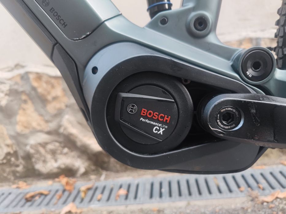 Карбонов Електрически Велосипед 27.5/29 Bulls Bosch CX Smart System