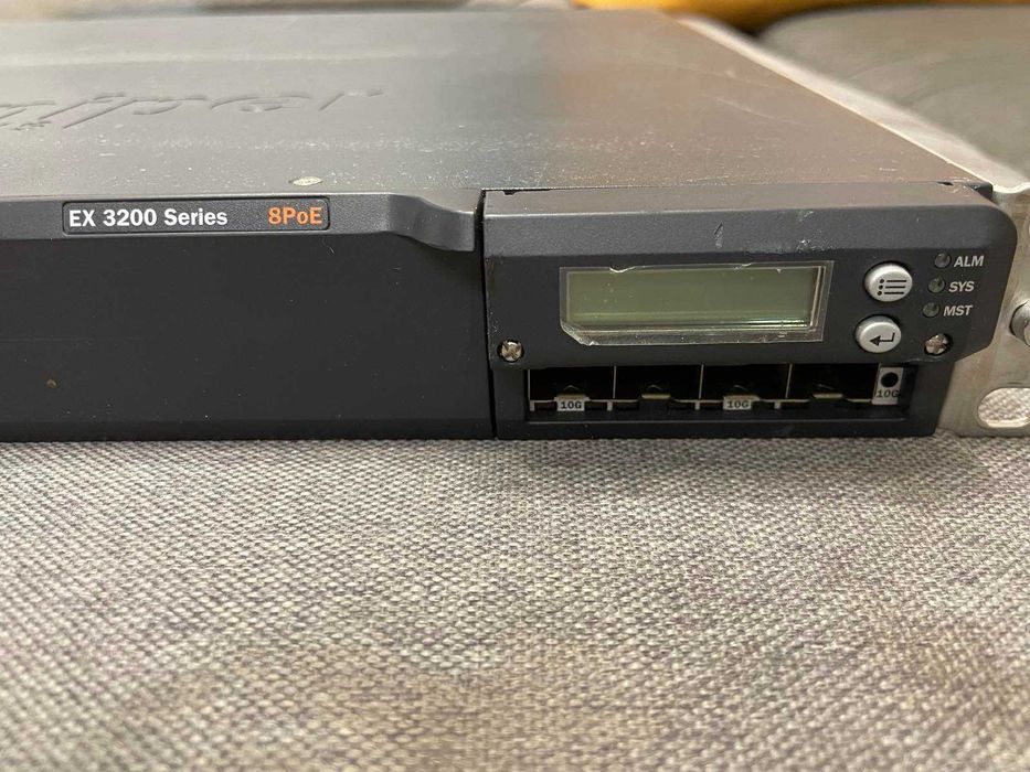 Managed Switch Juniper EX3200-24T POE