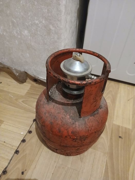 Продам газовый балон в отличном состоянии.