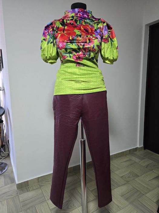 Colanti magenta, cu buzunare, model vatuit pe interior