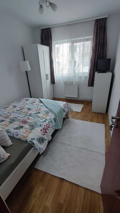 Inchiriez apartament 4 camere Inel II
