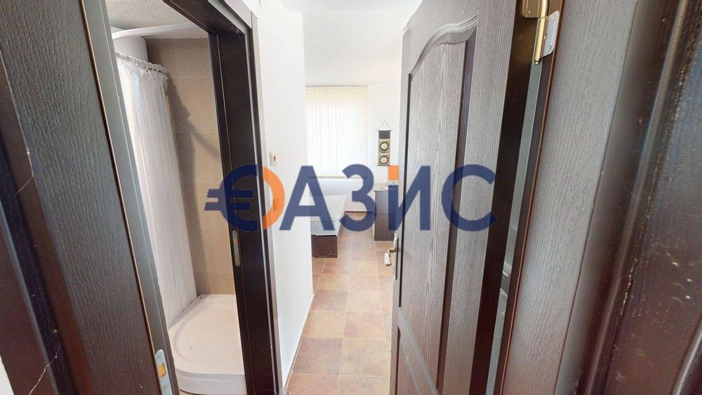 Продава се Двустаен апартамент в с. Кошарица, Област Бургас - 71 кв.м за 916 €/кв.м - Снимка #6