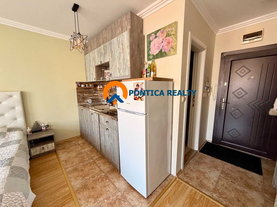 Просторно студио в красив комплекс в Несебър