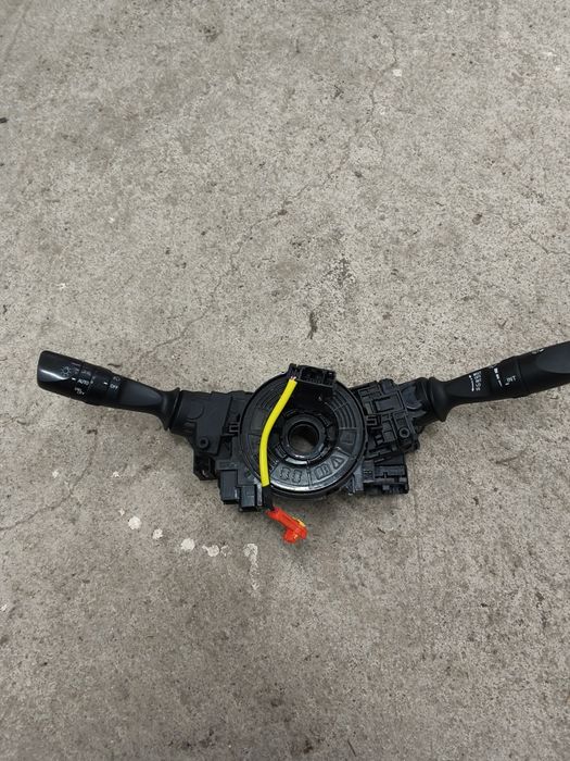 Подрулевой переключатель