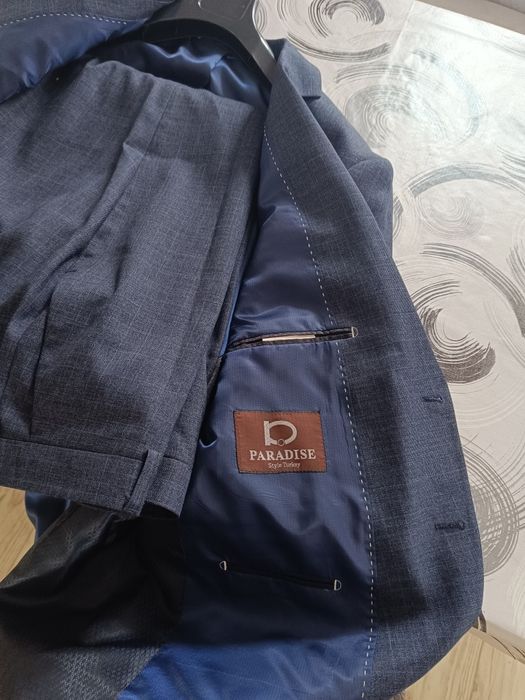 Продам костюм одевали 1 раз