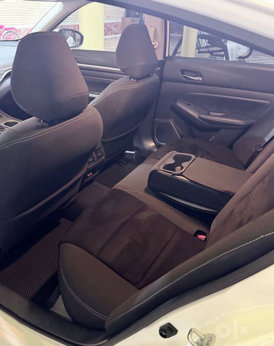Nissan Altima 2.0