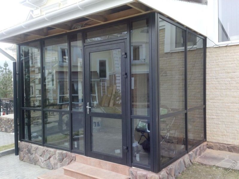 Тамбур из Алюминия и Пвх