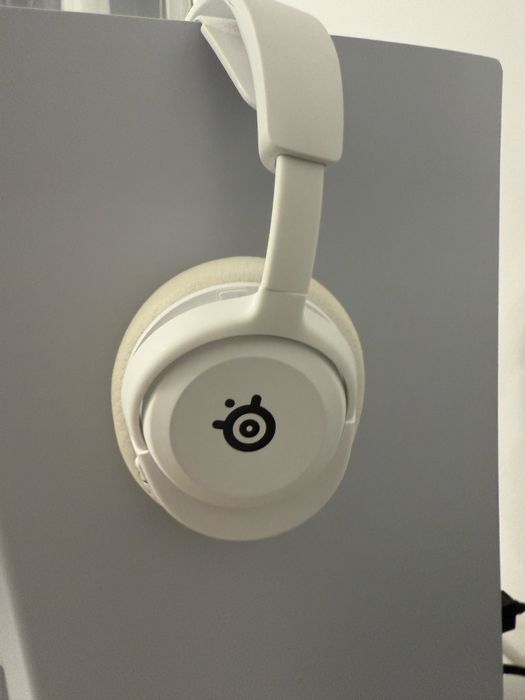 Steelseries arctis nova 5 wireless ps5/Pc/bluetooth