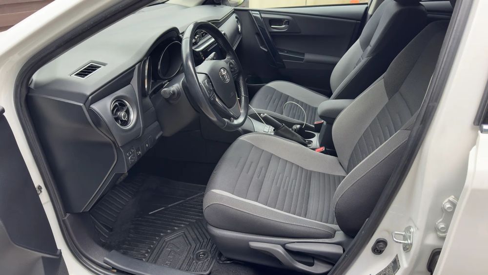 Toyota Auris Primul proprietar, stare perfecta