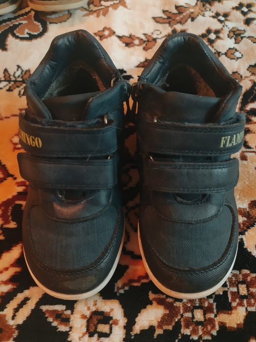 Продам ботинки утеплённые р 27