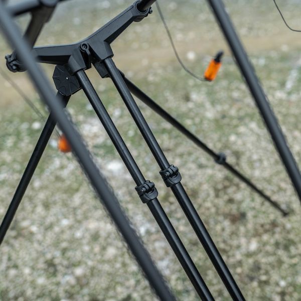 Rod pod Avid Carp Lok Down Altitude+ lansete Prologic+avertizori Prolo
