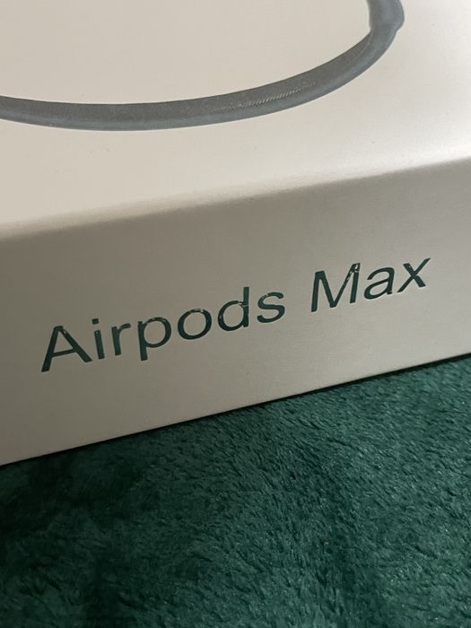 Apple airpods max