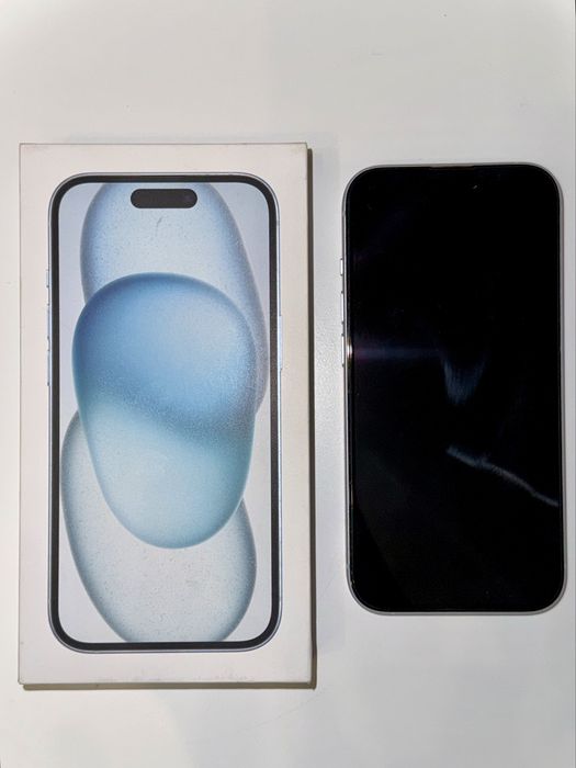 iPhone 15 128  GB