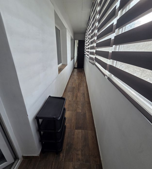 Inchiriere apartament 3 camere, deasupra magazinului Bucur Obor (Almo)