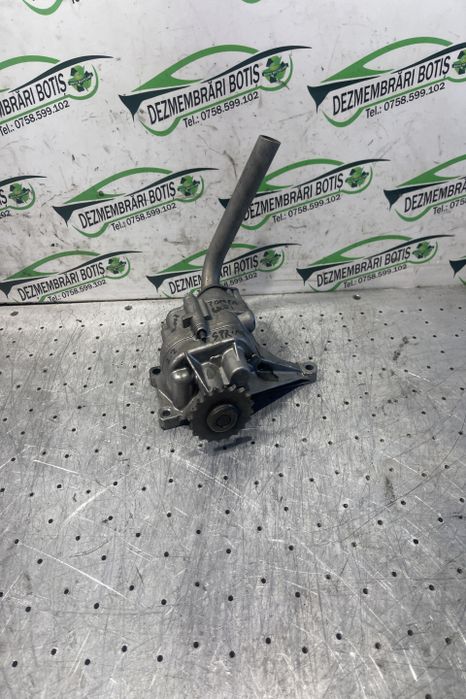 Pompa ulei 611 181 02 01 Mercedes-Benz Sprinter a 2-a generatie 906