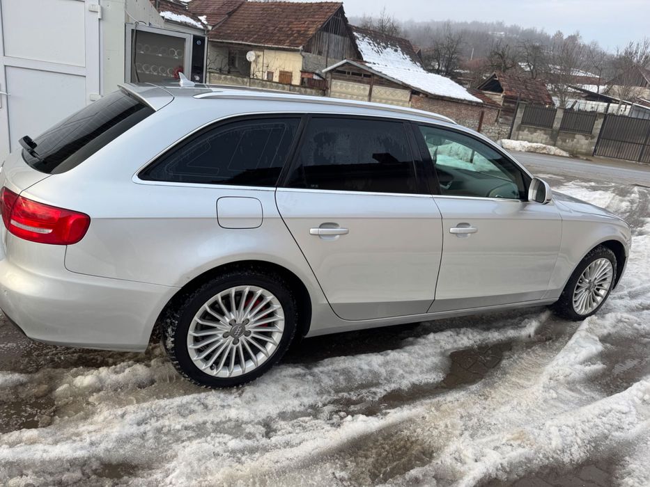 Vând Audi a 4 b8 an 2009