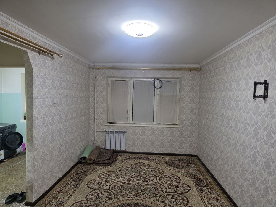 Kvartira sotiladi uy sotiladi margilon sh 1 xonali kanbinat