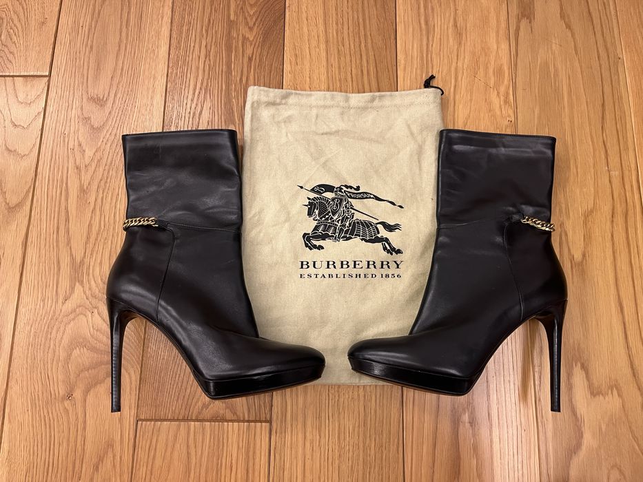 Боти Burberry размер 40