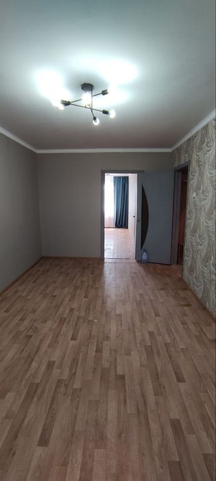Продам 2 ком квартиру в центре