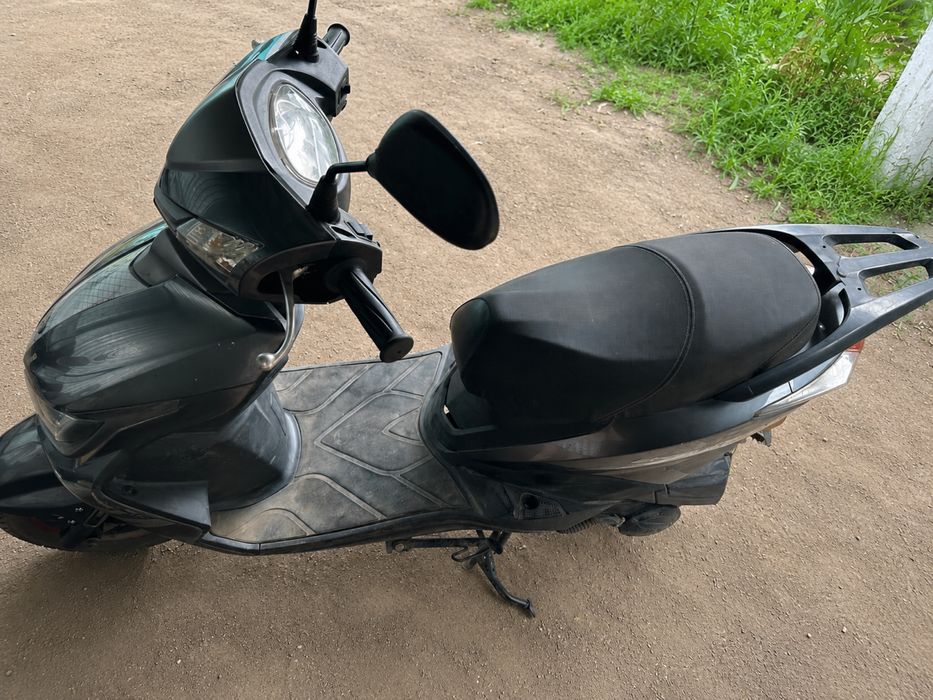 Продам мопед M8………………