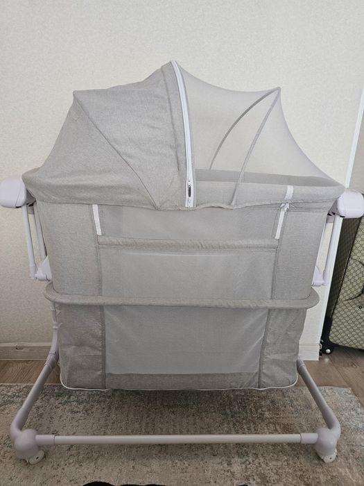 Манежка для детей с пультом и музыкой