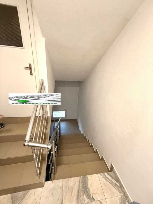 Продава се Етаж от къща в Пловдив, Коматевски възел - 140 кв.м за 1736 €/кв.м - Снимка #10