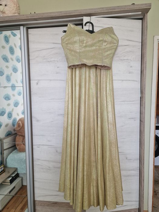 Рокля от две части