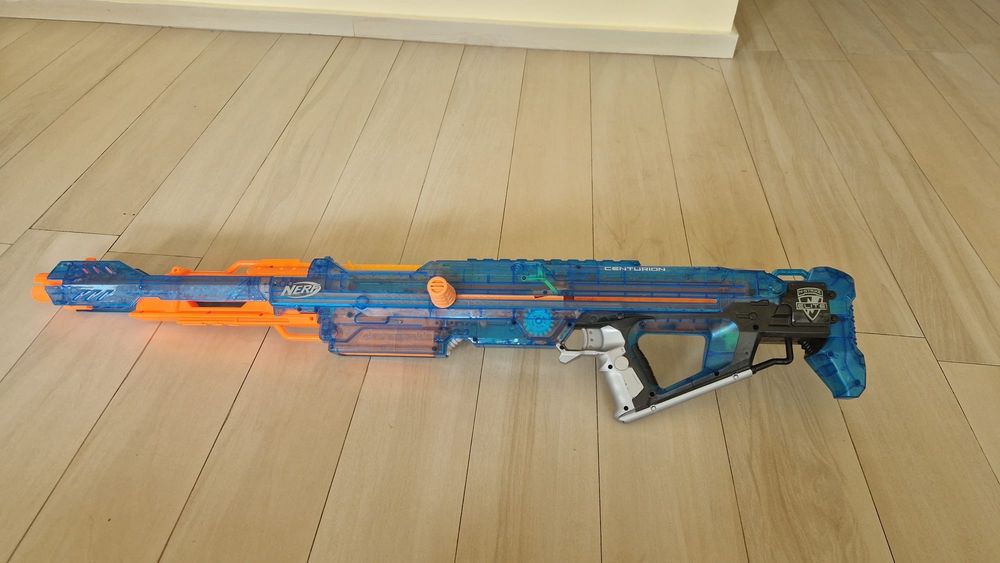 Vand 2 pusti pneumatice X -Shot si Mega Nerf