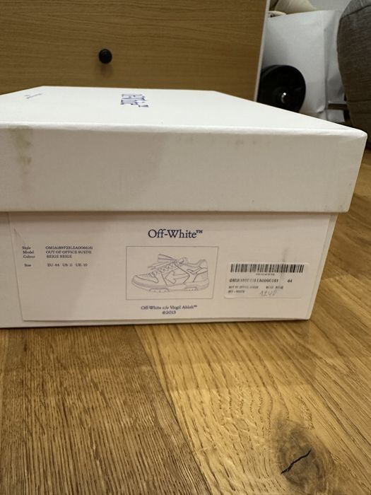 Обувки off-white