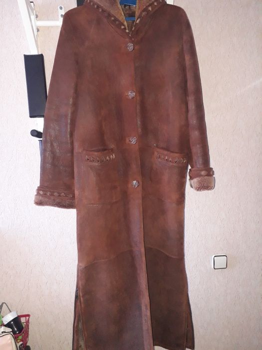 Продам дублёнку женскую б/у