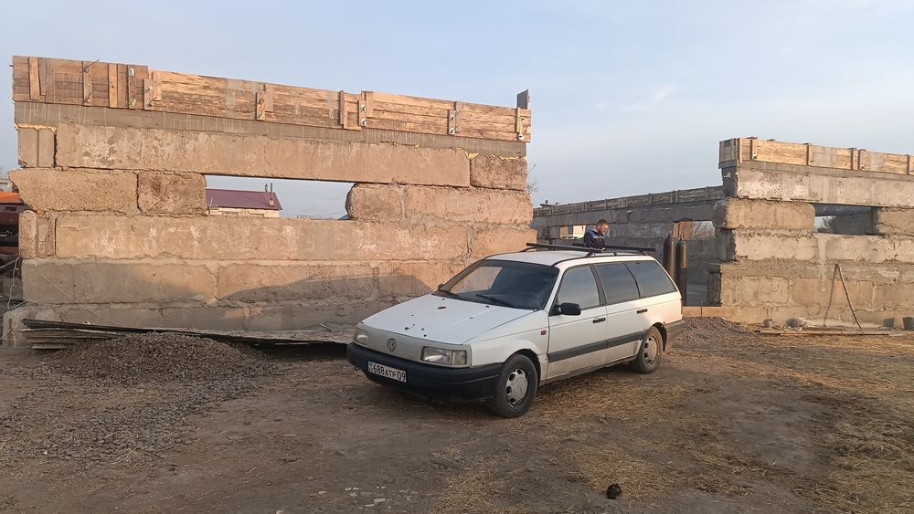 Пассат б3 1,8 моно