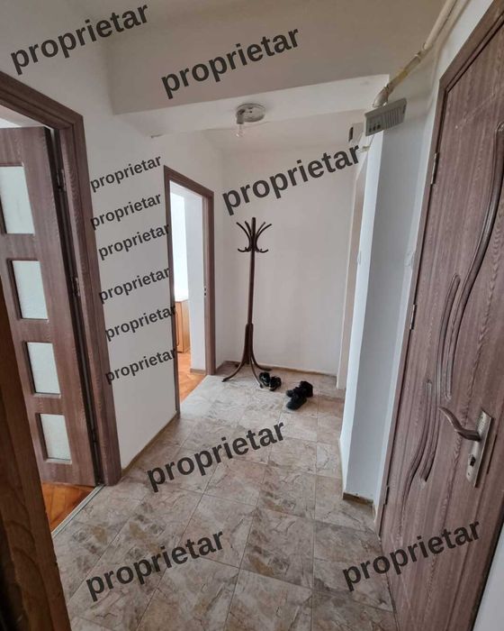 PROPRIETAR centr. proprie Ap. 3 cam, semi-dec, Ale Plopilor Nr. 28