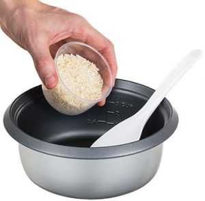 Aparat de gatit orez Russell Hobbs 27030-56