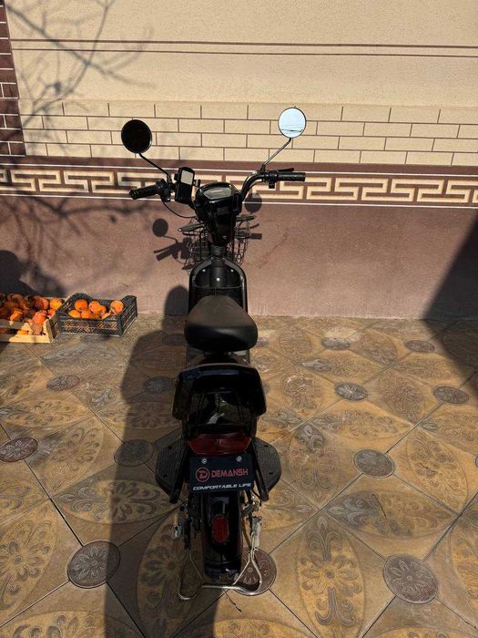 Электроскутер Demansh в хорошем состояние