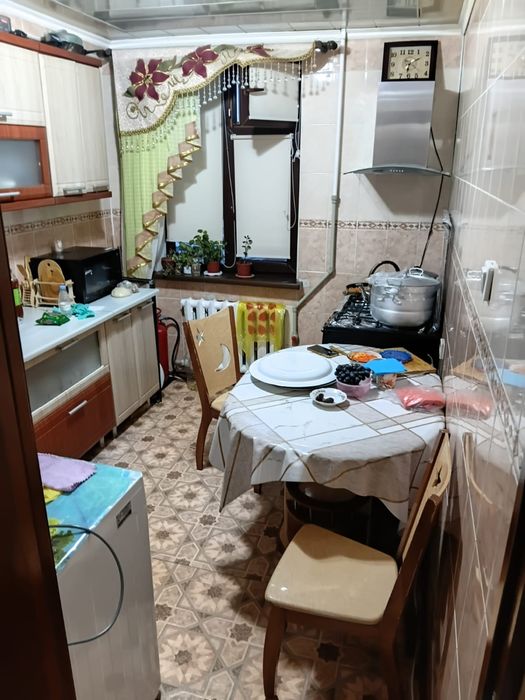 Продается 3-комнатная квартира