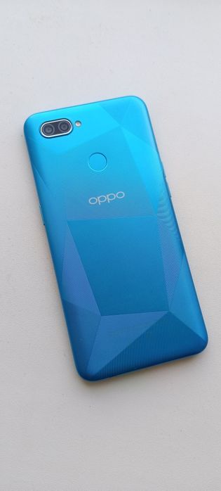 Продаю телефон ОРРО А12
