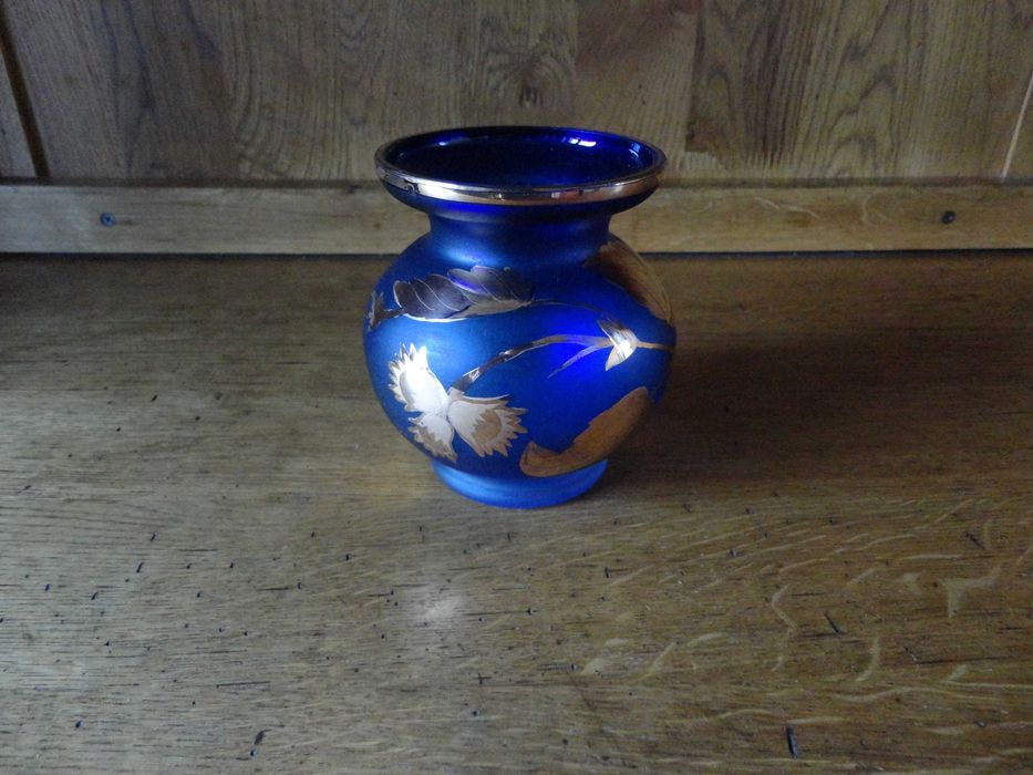 Круглая мини-ваза чешская (богемское стекло)